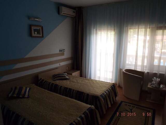 Отель Complex Turistic Casa Romaneasca Кэлимэнешти-49